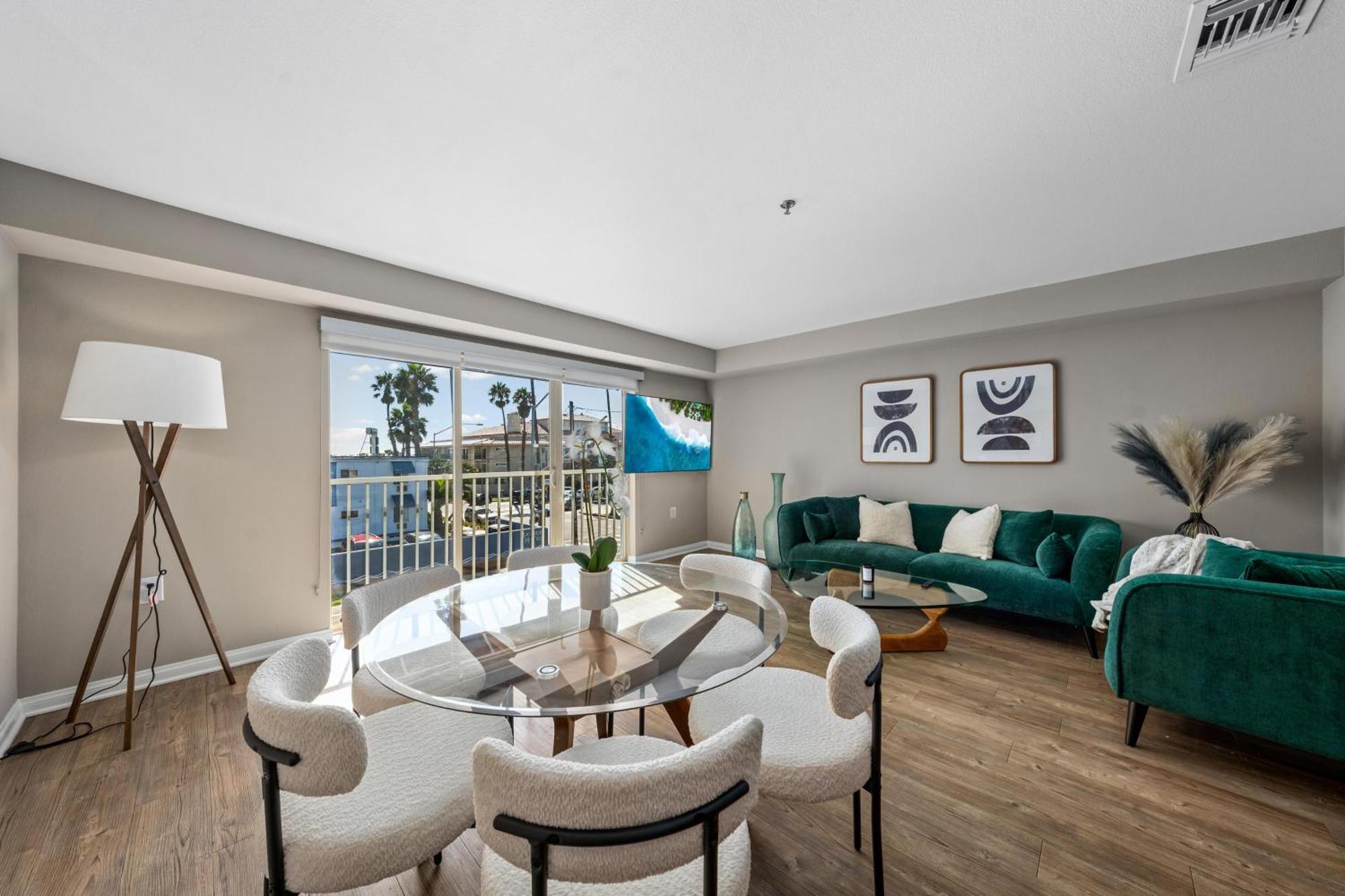 Ocean Views - Rooftop Pool 2br Santa Monica * Los Angeles